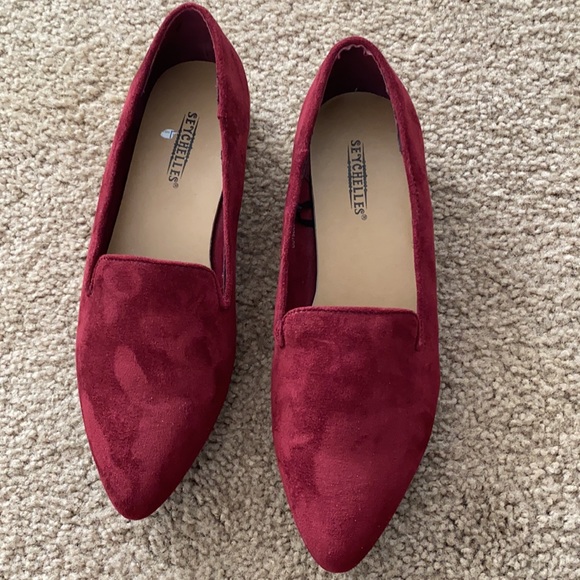 Flats - Picture 3 of 5